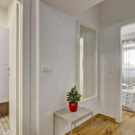 Apartmán With A Parking Space - 7207